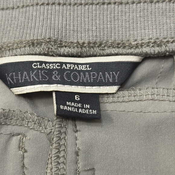 NWT Women’s Khaki’s & Co. Polyester & Spandex Elastic Waist Cargo Pants Size 6 - Picture 9 of 10